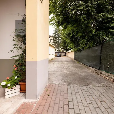 D'artiste アパート